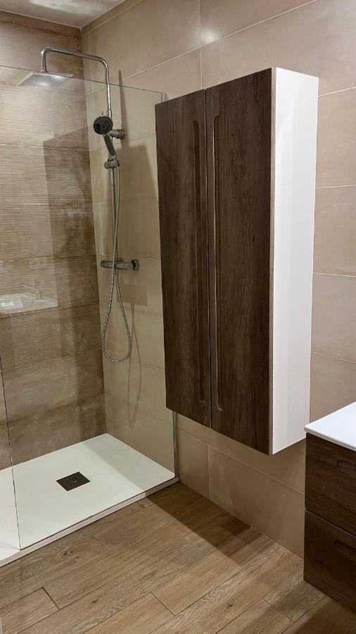 Apartamento En La Playa. Free Parking. Free Wifi L' Escala Exterior foto